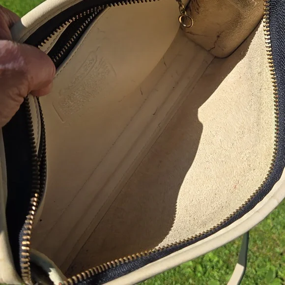 Coach Cream Crossbody Bag - Picture 11 of 12